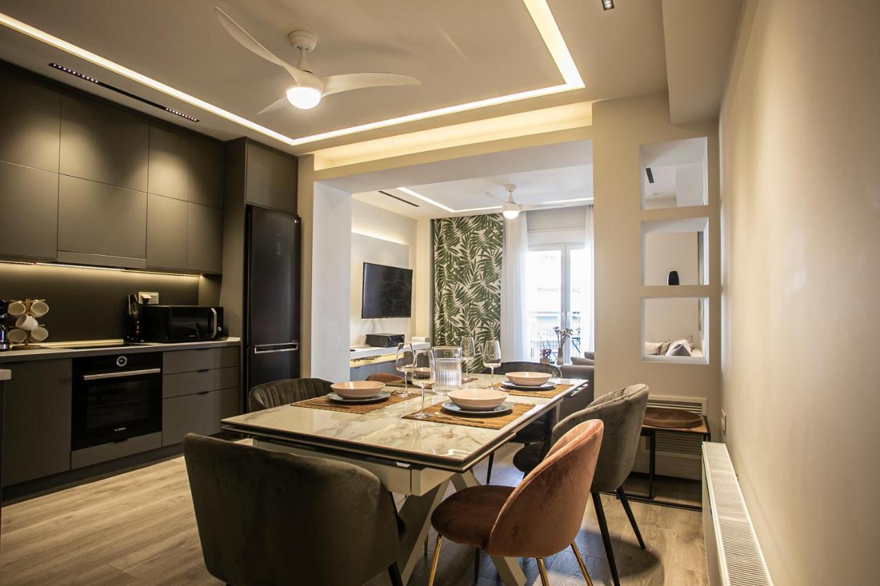 The Lux2 A Gorgeous Apartment Thessaloniki Exterior photo