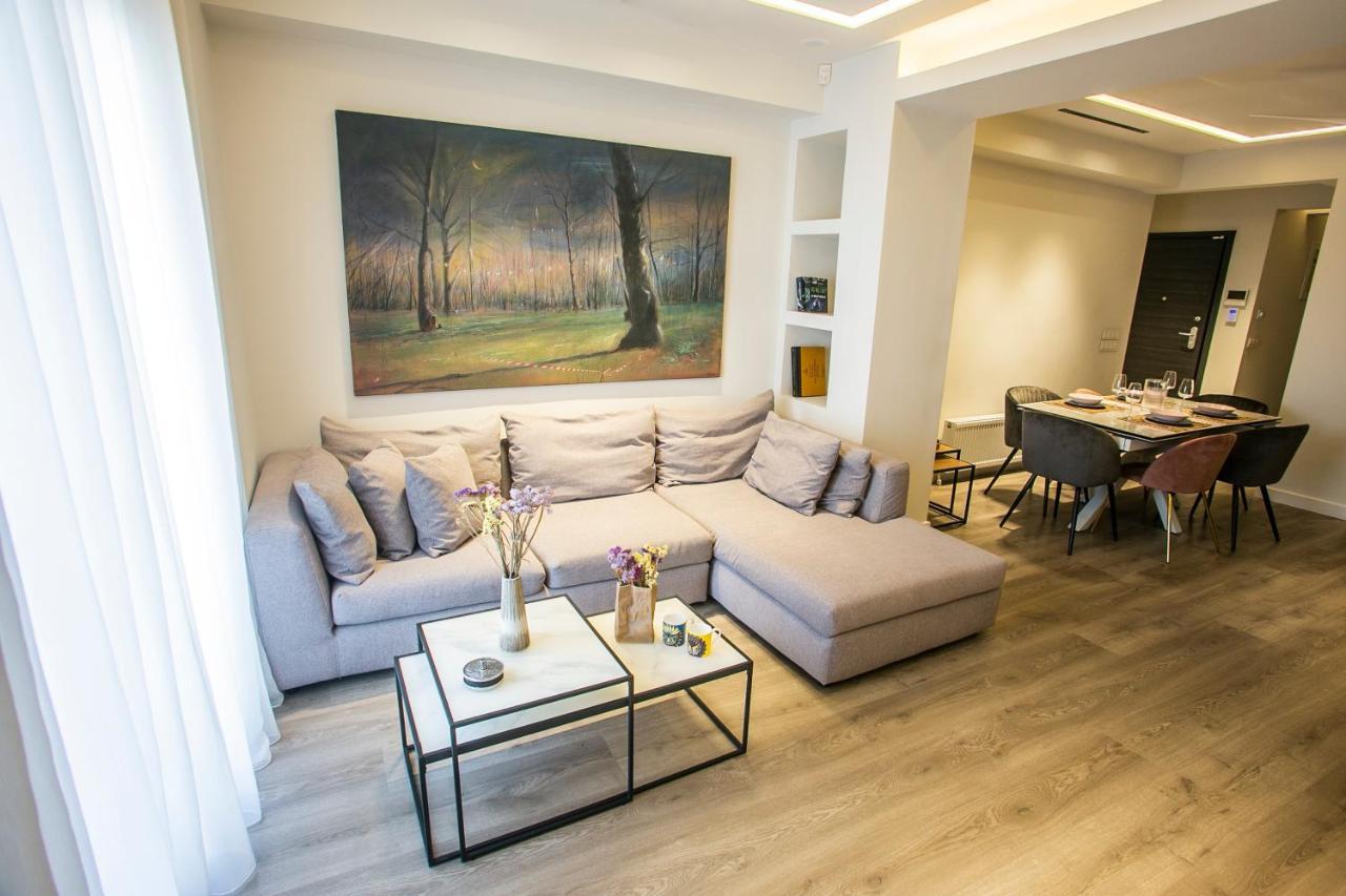The Lux2 A Gorgeous Apartment Thessaloniki Exterior photo